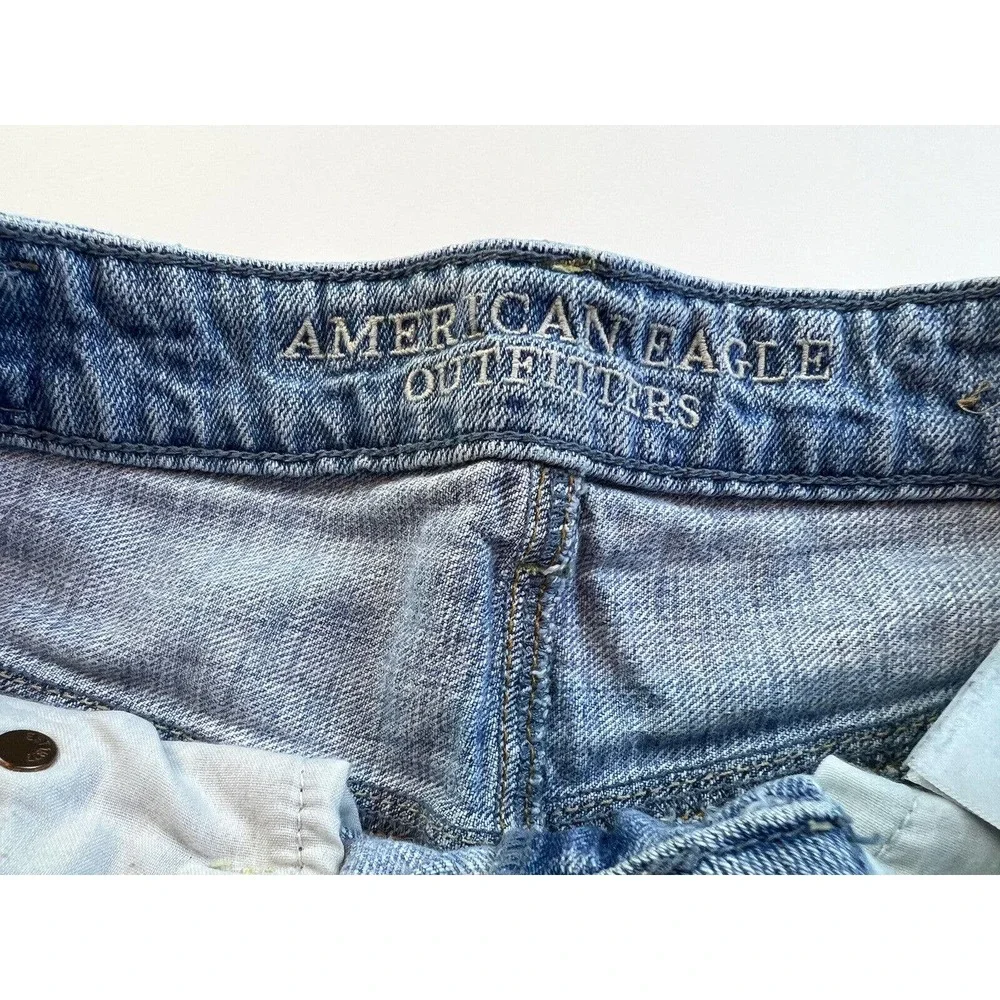 American Eagle Hi-Rise Festival Shorts Womens 4 Blue Denim Distressed Casual - Picture 3 of 9